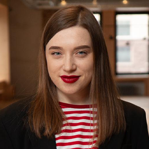 Анна Оцвера 