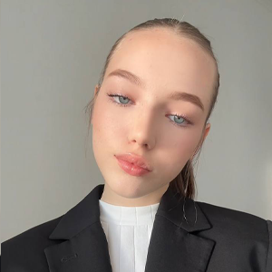 Луценко Вікторія 